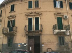 Viale Principe Umberto in vendita bivani più servizi