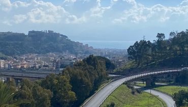 Pressi Svincolo Messina Centro panoramico 3 vani più servizi