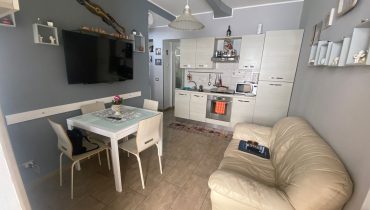 Pressi Via Palermo bivani più servizi