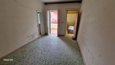 San Filippo Inferiore indipendente 4 vani più terrazzo