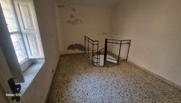 San Filippo Inferiore indipendente 4 vani più terrazzo