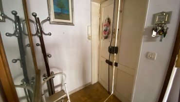 Pressi Viale Europa bivani più spazio esterno e cantina