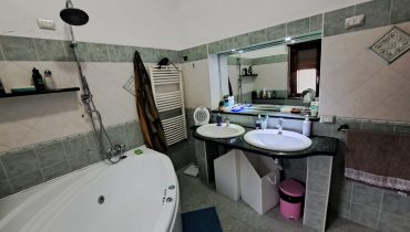 Venetico indipendente 4 vani più terrazzo