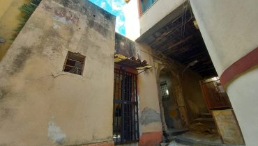 San Filippo Superiore indipendente 3 vani più servizi + terrazza a livello
