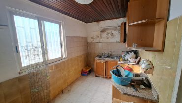 Tremonti panoramica indipendente due vani più servizi più terreno e cantina