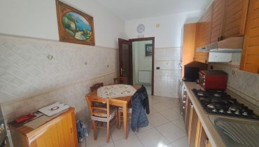 Via Palermo panoramico trivani + doppi servizi e posto auto