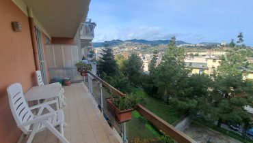 Via Palermo panoramico trivani + doppi servizi e posto auto