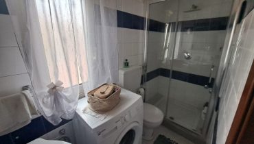 Pressi Provinciale bivani più servizi