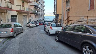 Pressi Viale della Libertà trivani più servizi