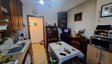 Bordonaro 4 vani + servizi e posto auto