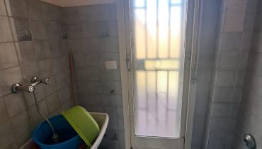 Pistunina trivani più doppi servizi e posto auto