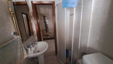 Pressi Svincolo Messina Centro trivani più servizi