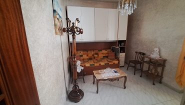 Pressi Svincolo Messina Centro trivani più servizi
