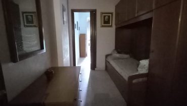 Pressi Viale Giostra 3 vani più servizi