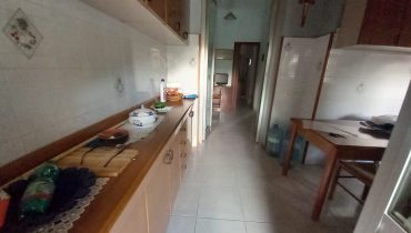 Pressi Viale Giostra 3 vani più servizi