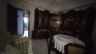 Pressi Viale Giostra 3 vani più servizi