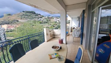 San Giovanello 5 vani più doppi servizi + cantina