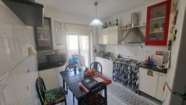 San Giovanello 5 vani più doppi servizi + cantina
