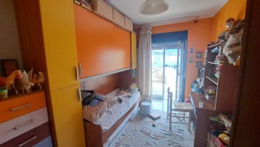 San Giovanello 5 vani più doppi servizi + cantina