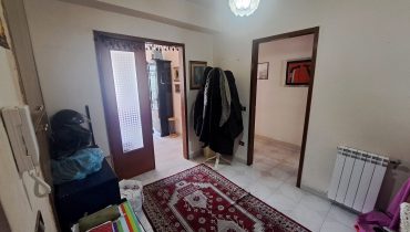 San Giovanello 5 vani più doppi servizi + cantina