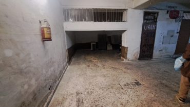 Pressi Svincolo Gazzi 4 vani più servizi più posto auto in garage