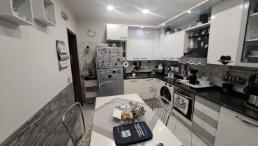 Viale Giostra bivani più servizi