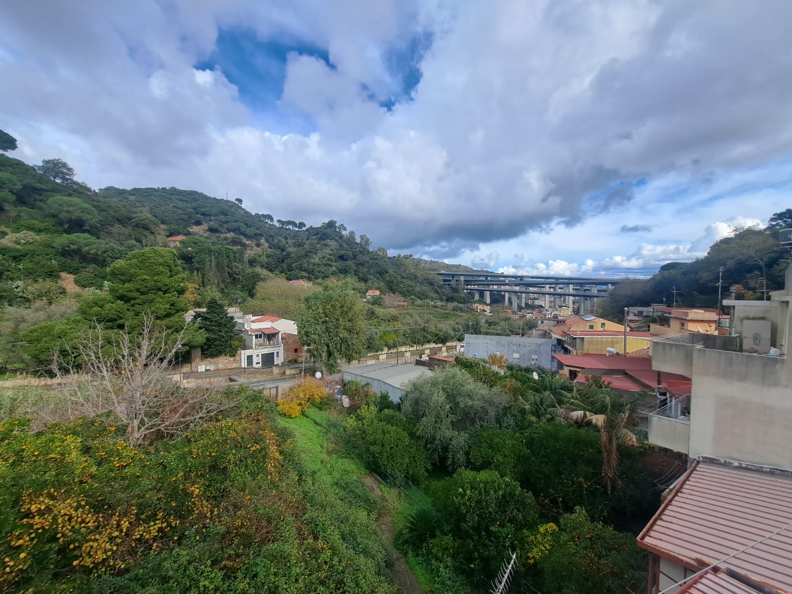 Pressi Svincolo Giostra 3 vani più servizi