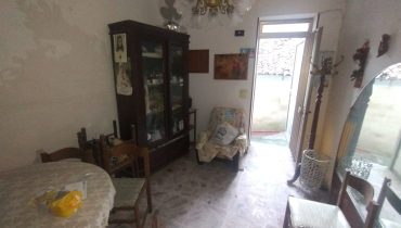 San Filippo indipendente 3 vani + doppi servizi