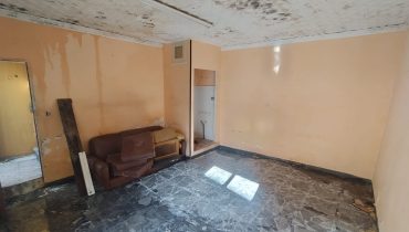 Bordonaro indipendente 2 vani + doppi servizi