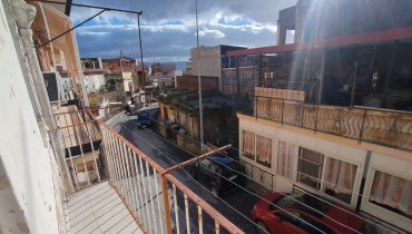 Bordonaro indipendente 2 vani + doppi servizi