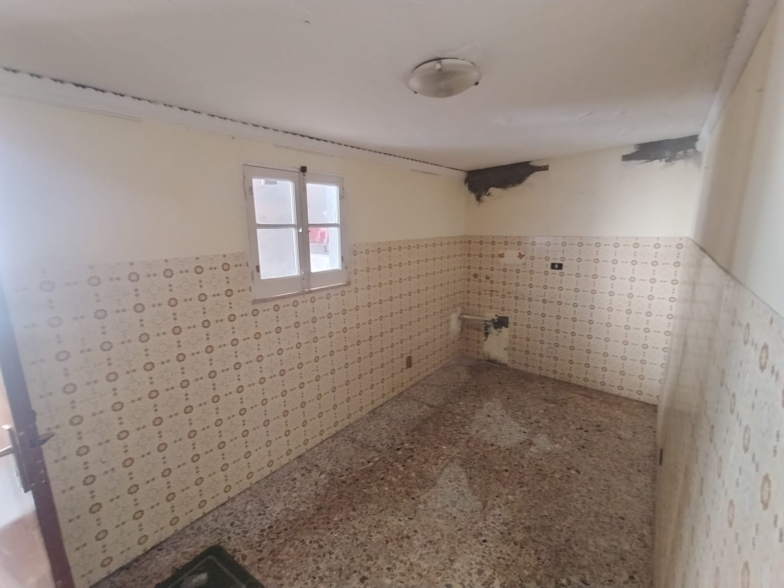 Bordonaro indipendente 2 vani + doppi servizi