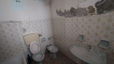 Bordonaro indipendente 2 vani + doppi servizi