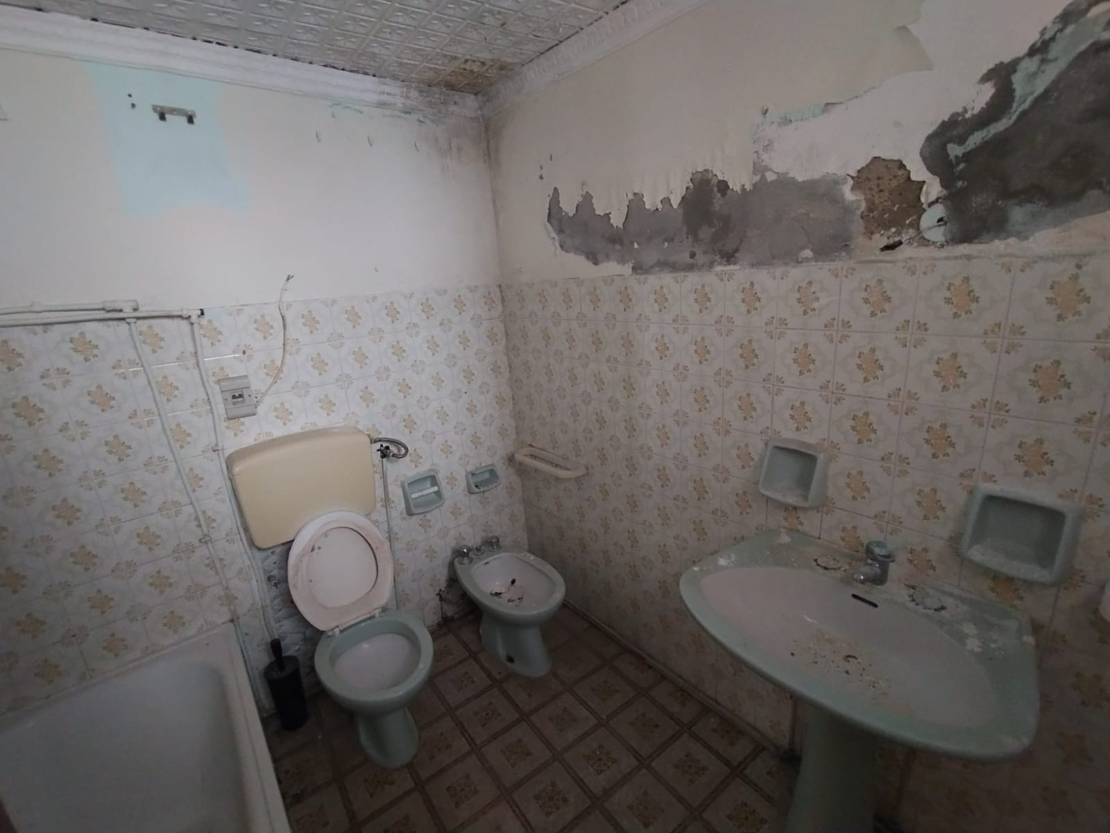 Bordonaro indipendente 2 vani + doppi servizi