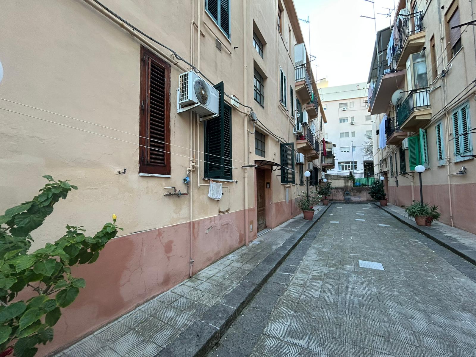 Provinciale via Toscana trivani + servizi