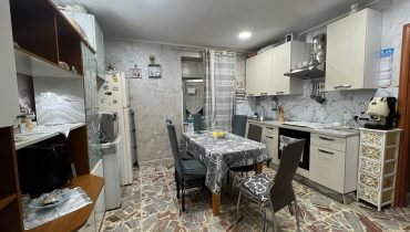 Viale Giostra bivani più servizi