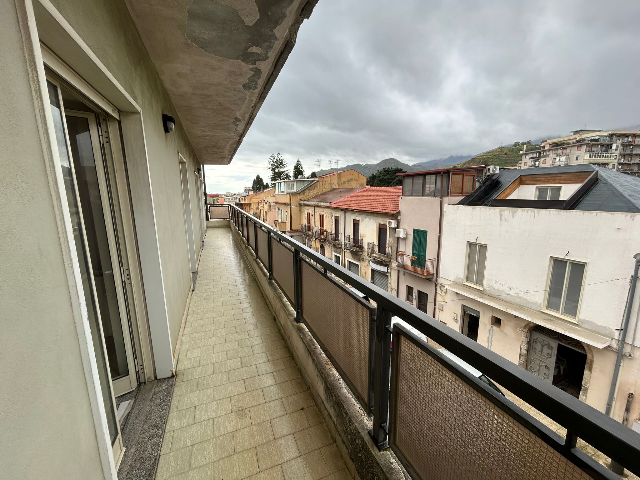 Pistonina trivani + servizi e terrazzo