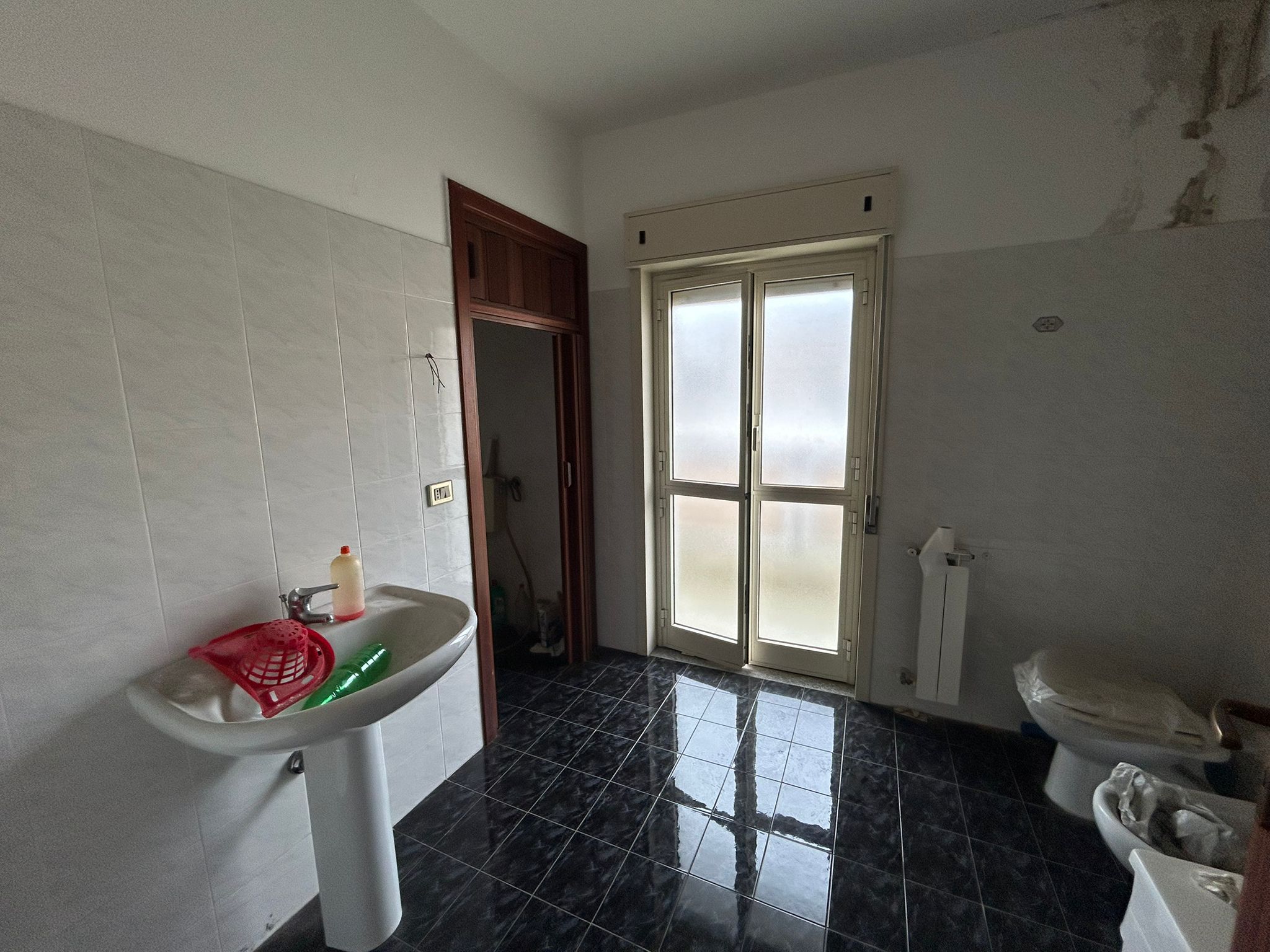 Pistonina trivani + servizi e terrazzo