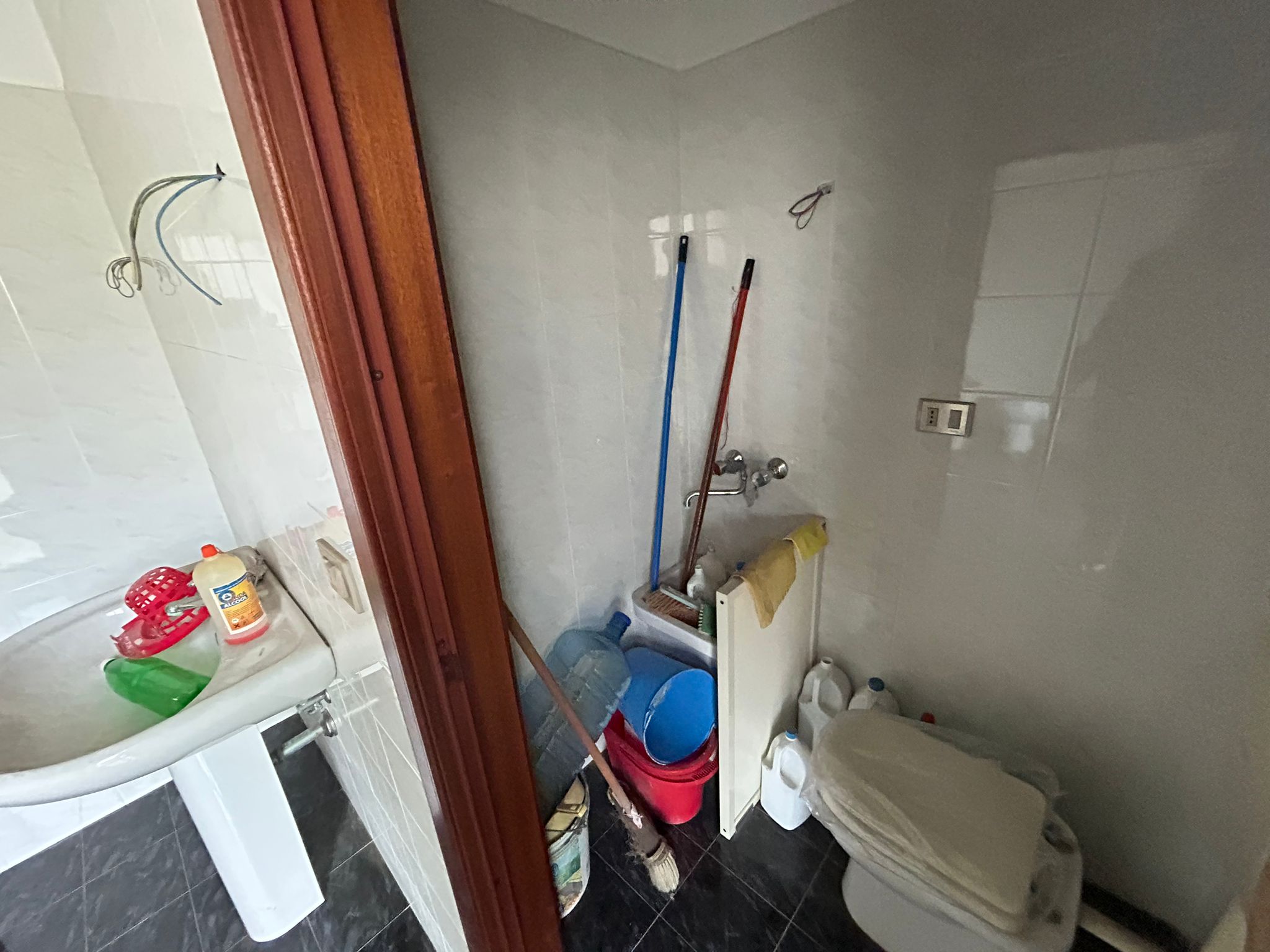 Pistonina trivani + servizi e terrazzo