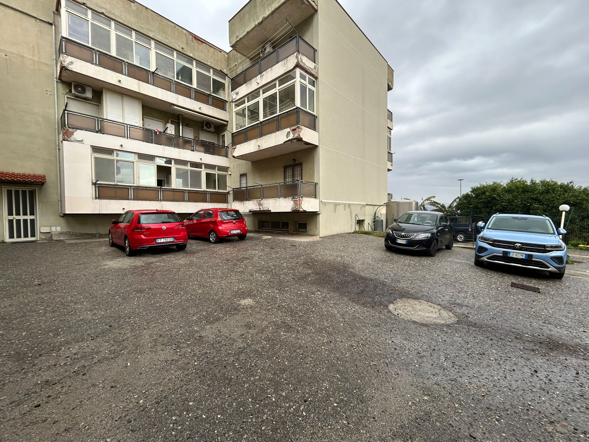 Pistonina trivani + servizi e terrazzo