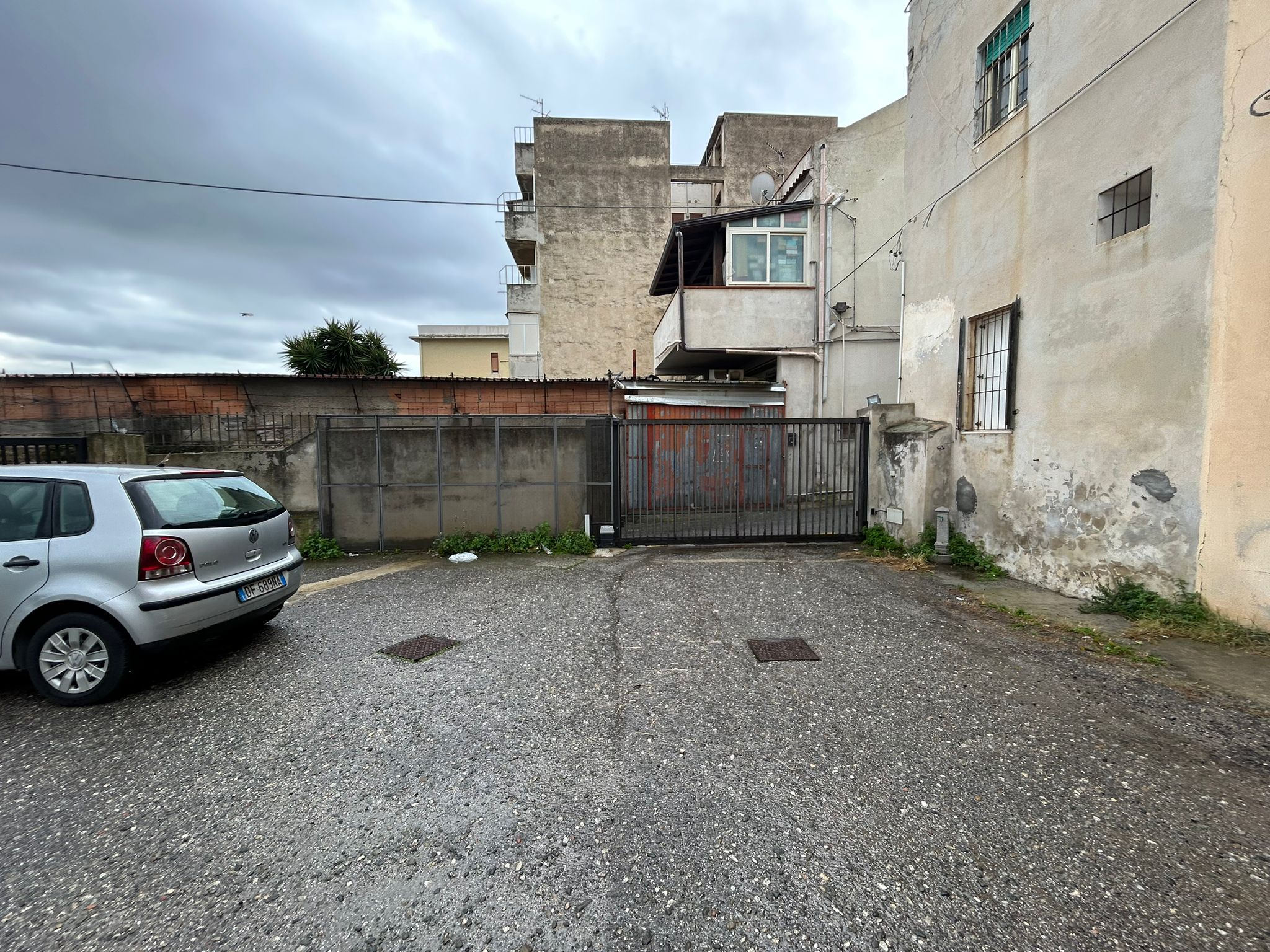 Pistonina trivani + servizi e terrazzo