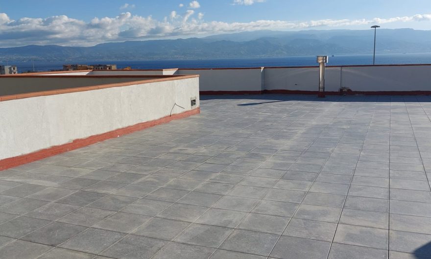 Pistonina trivani + servizi e terrazzo #VO18019