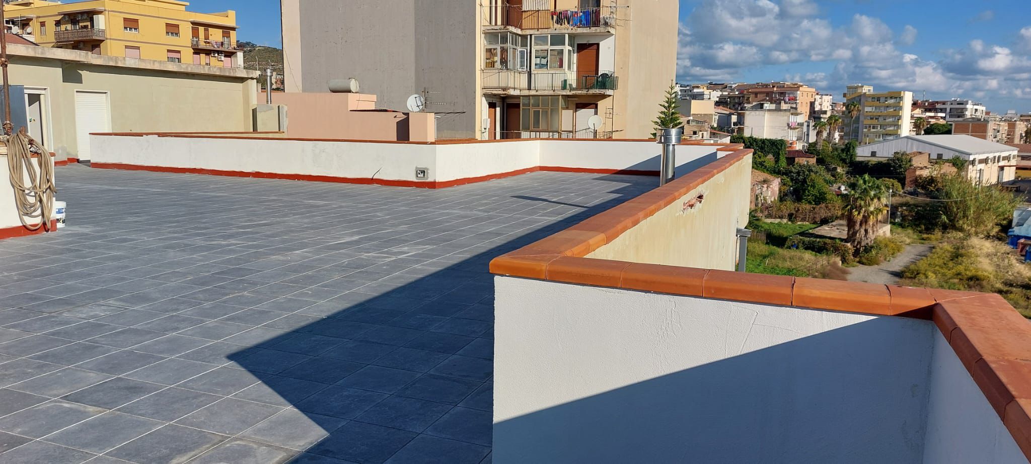 Pistonina trivani + servizi e terrazzo