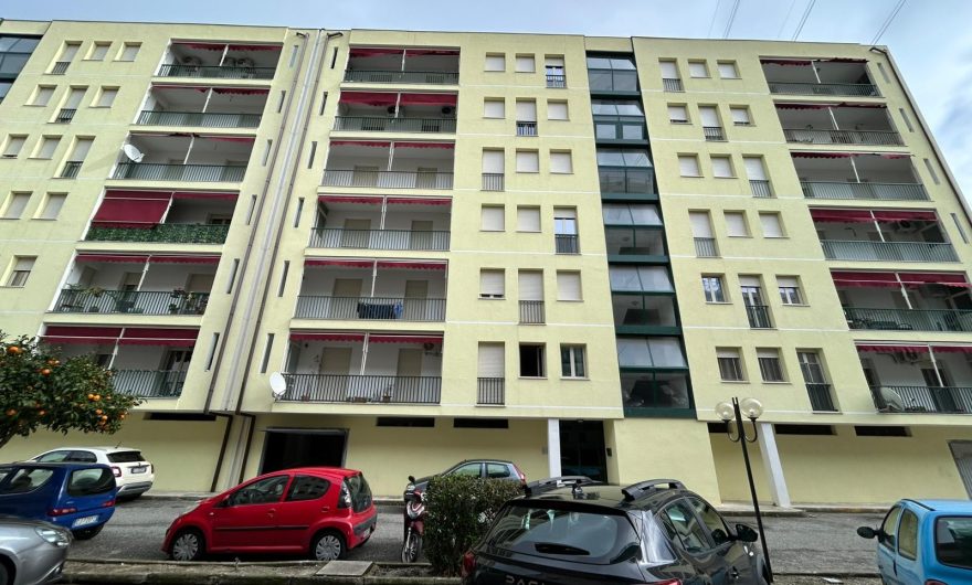 Annunziata panoramico 4 vani + doppi servizi #VO18020