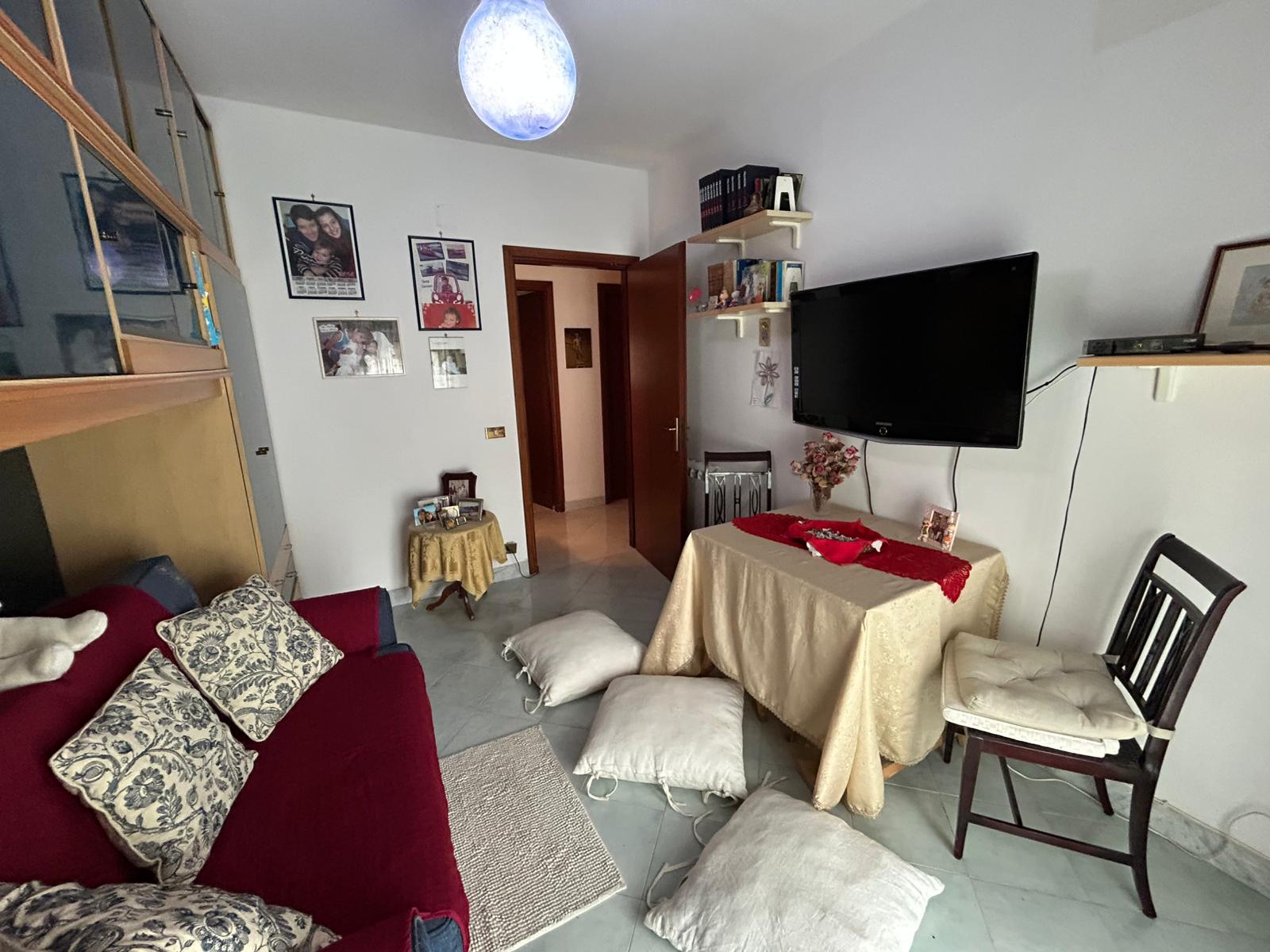 Annunziata panoramico 4 vani + doppi servizi