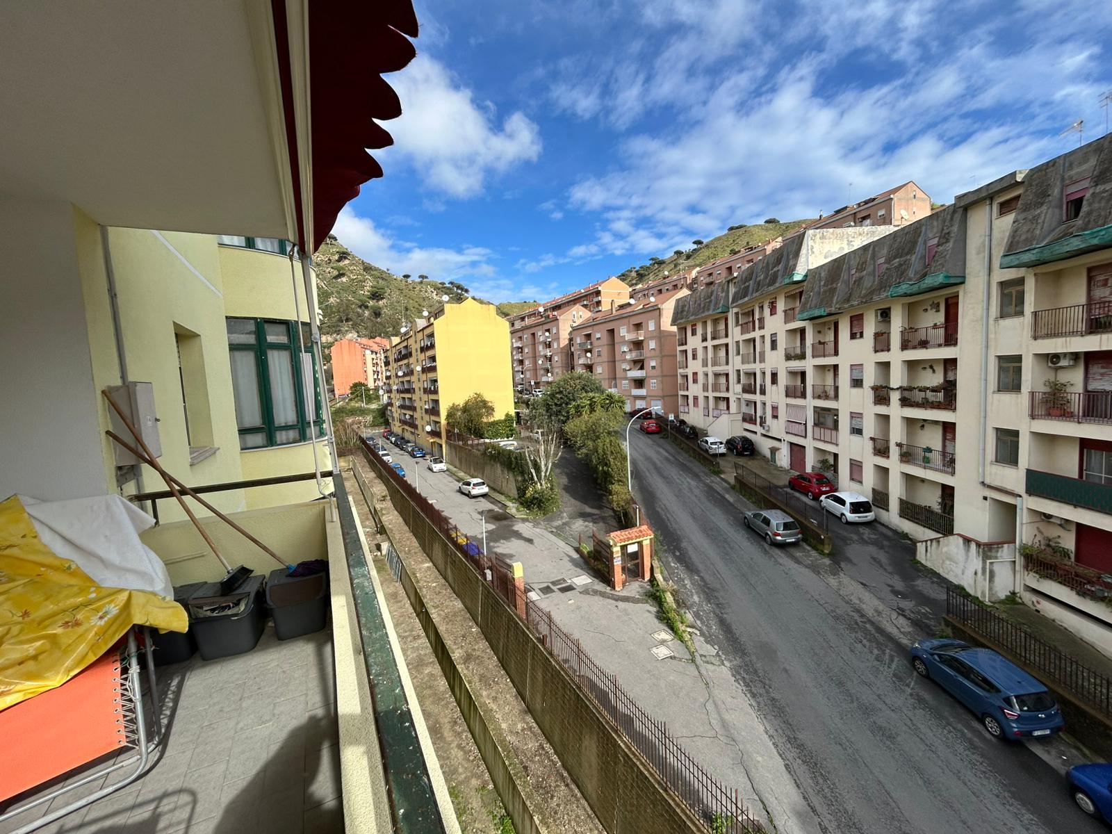 Annunziata panoramico 4 vani + doppi servizi