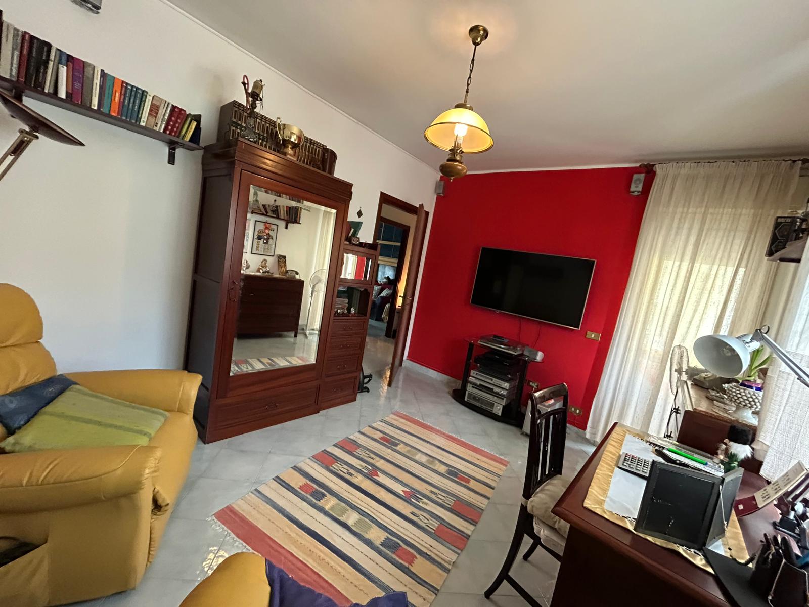 Annunziata panoramico 4 vani + doppi servizi