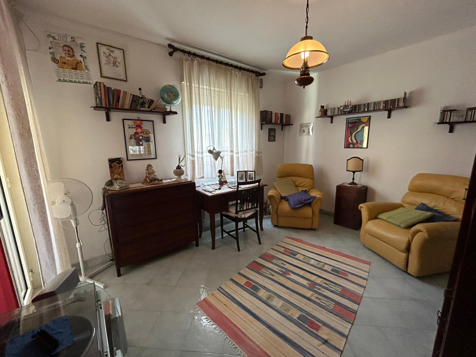 Annunziata panoramico 4 vani + doppi servizi