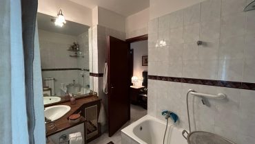 Annunziata panoramico 4 vani + doppi servizi