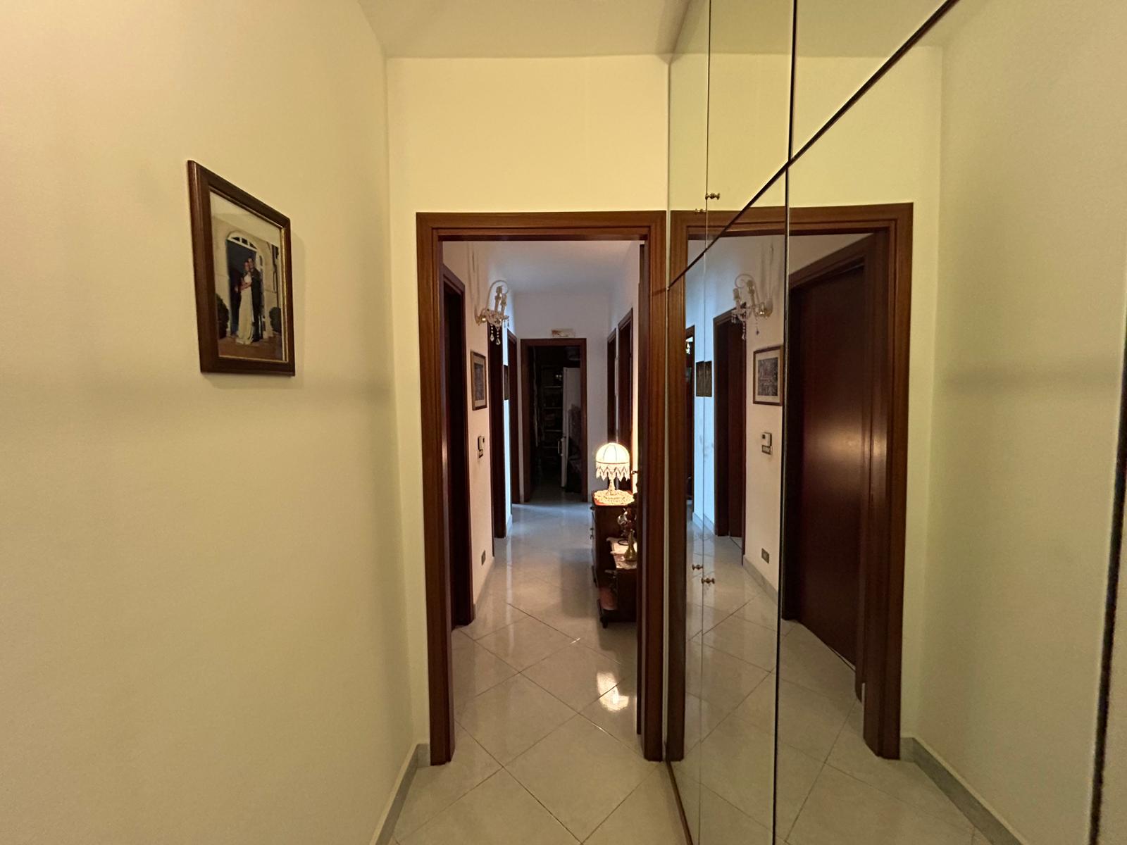 Annunziata panoramico 4 vani + doppi servizi