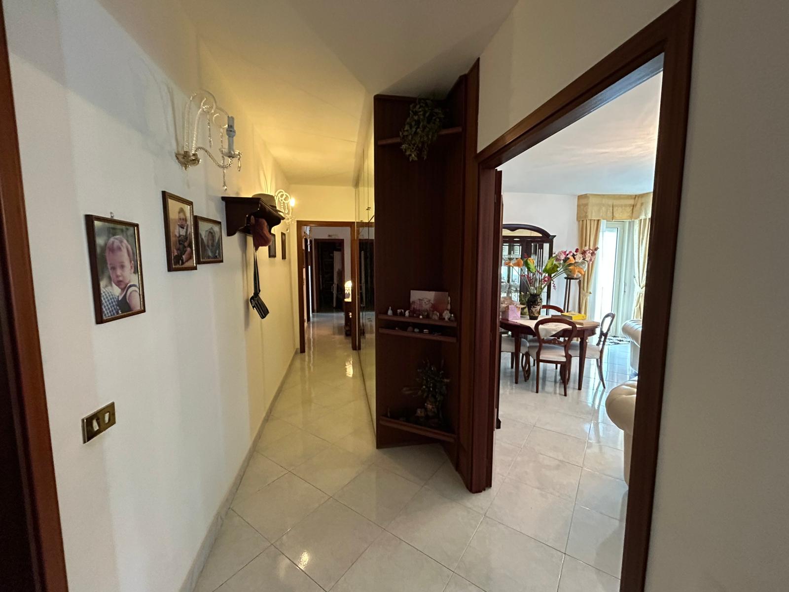 Annunziata panoramico 4 vani + doppi servizi